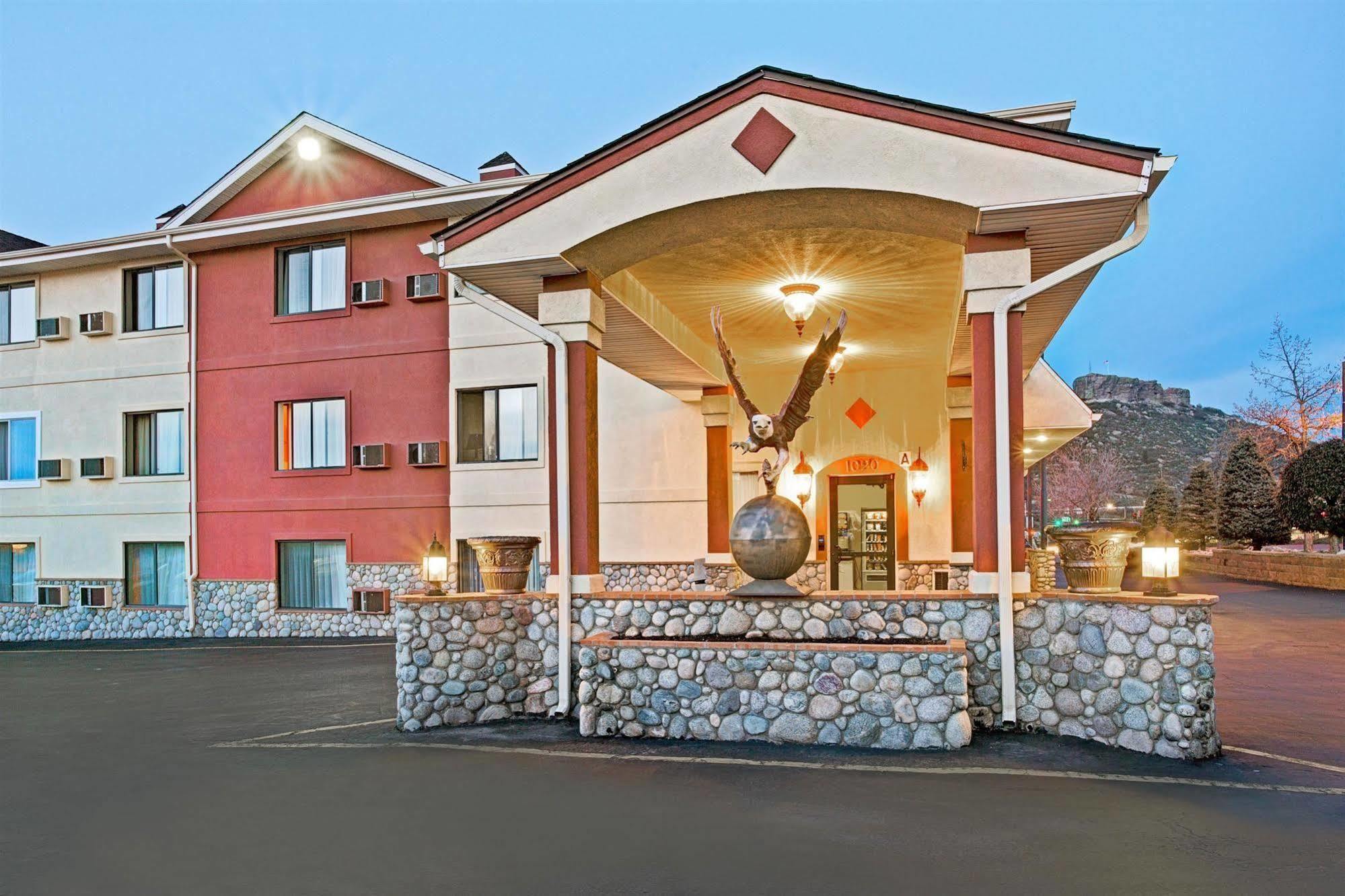 Oyo Hotel Castle Rock Co Downtown Esterno foto